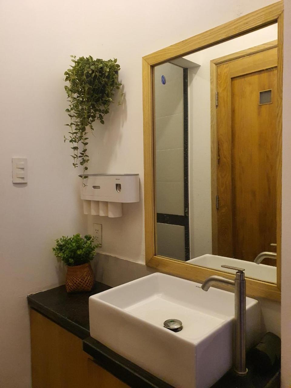 Zvillage Ncc - Modern Townhouse In District 1 Ho Şi Min Exterior foto